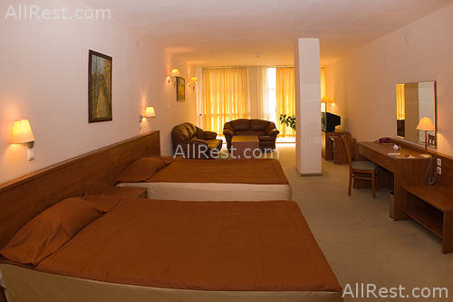 Plaza Hotel 4
